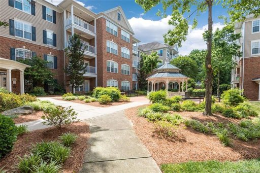 3272 Margellina Drive 2409