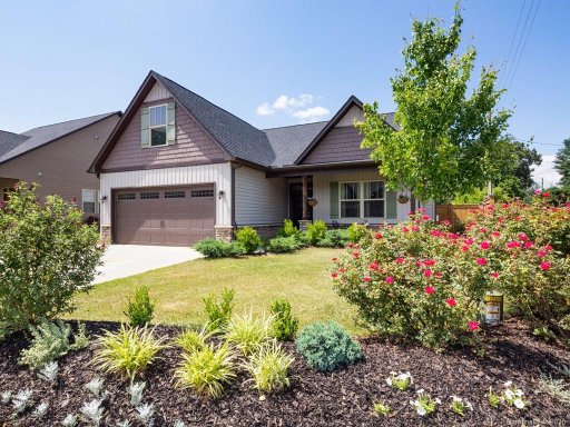 5 Onteora Oaks Drive