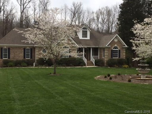 2208 Autumn Blaze Court