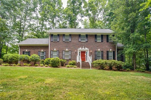 149 Woodstream Circle
