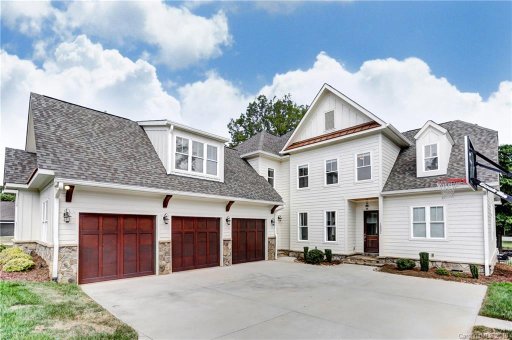 16031 Sunset Drive
