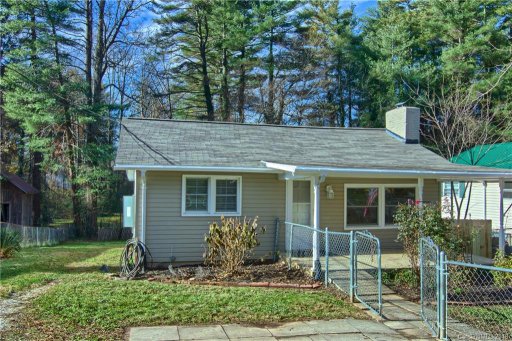 1015 Mountain View Street