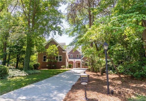 21305 Carina Lane