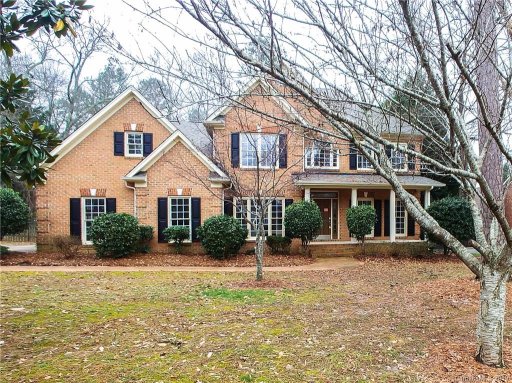 1521 Summit View Drive