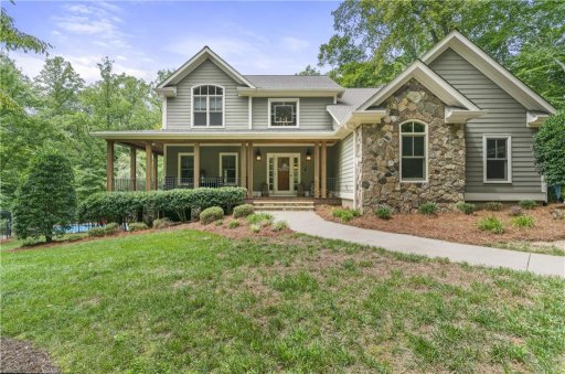 3006 Mountain Creek Drive