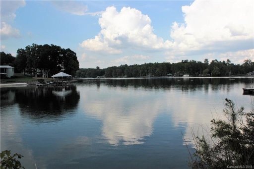 3091 Willow Breeze Lane