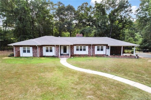 110 Ridgewood Drive