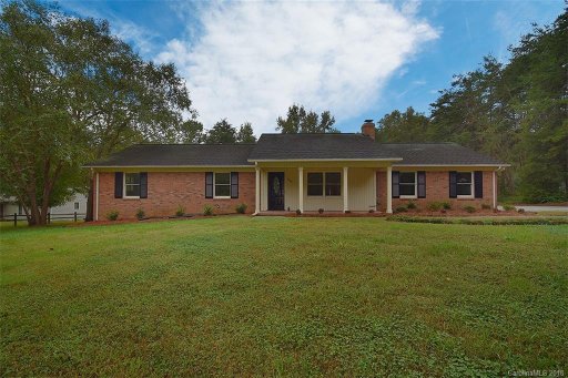 2590 Lake Shore Road