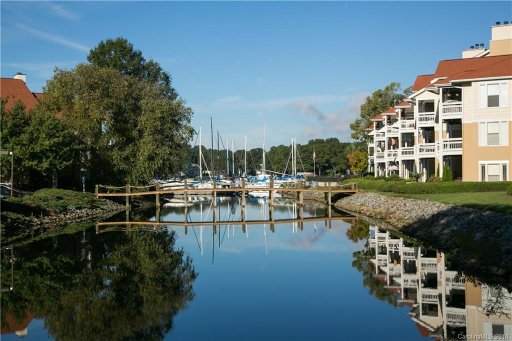 17915 Kings Point Drive