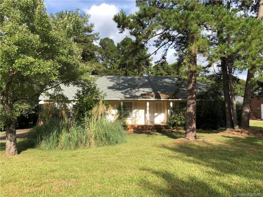 13425 Four Oaks Lane