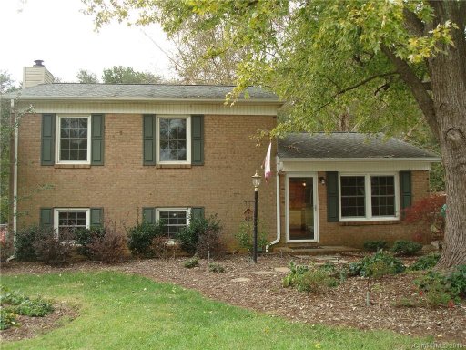 425 Fairfax Drive
