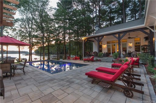 15817 North Point Road