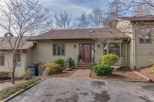 2 Hunting Country Trail