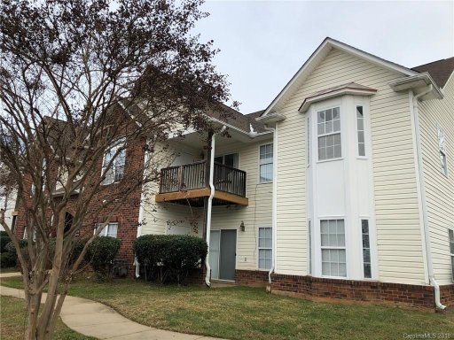 2521 Carya Pond Lane