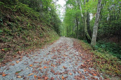 12 Double Creek Drive