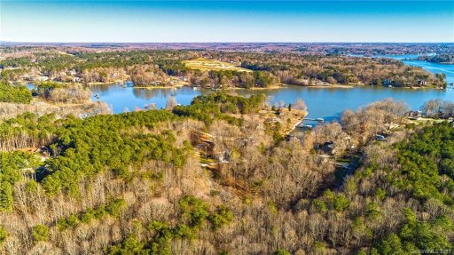 1109 Fern Hill Road 35