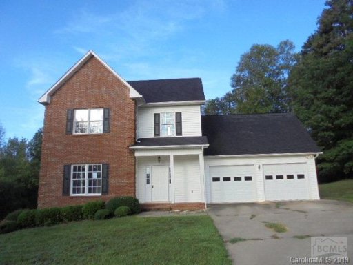 301 General Griffith Circle