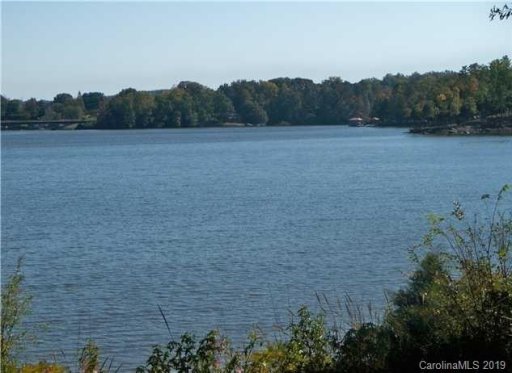 7050 Lakeside Point Drive