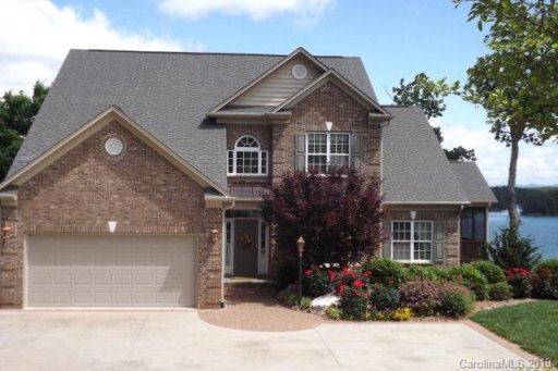 2230 Lake Forest Cove