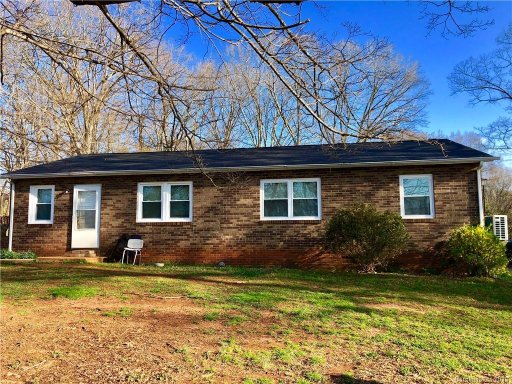 1714 Lakeview Drive