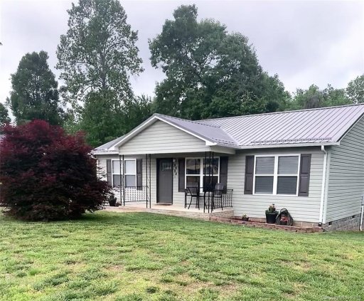 2432 Saluda Drive