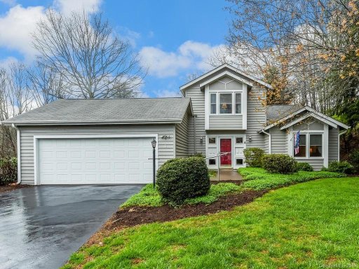 6 Laurel Place Drive