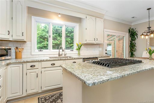 309 Rose Arbor Lane