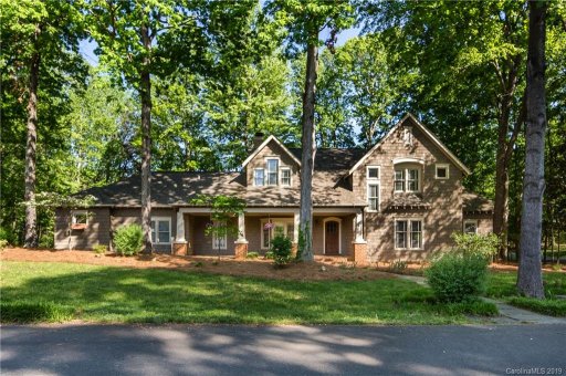 19610 Weavers Circle