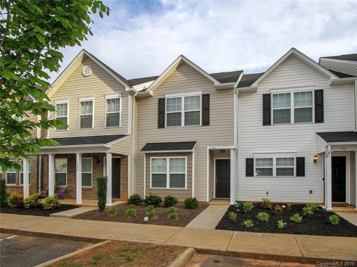 584 Fawnborough Court