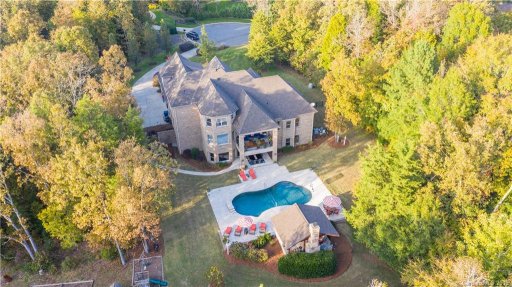 9011 Deer Valley Court