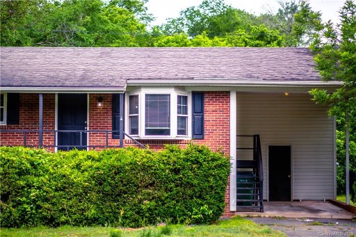 6112 Cambridge Drive