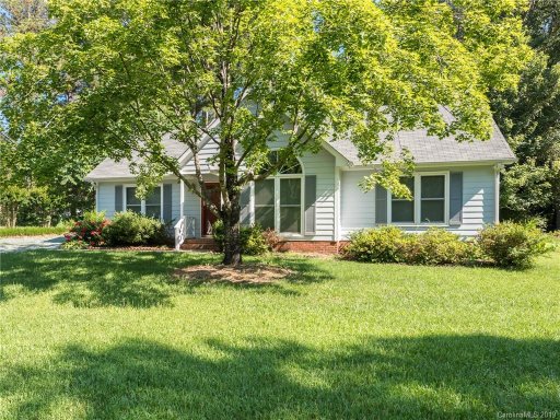 3224 Deer Track Lane