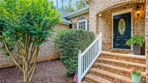 7181 Windy Pine Circle