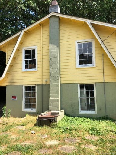 1227 S Belvedere Avenue