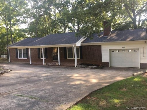 600 Deerfield Road 54