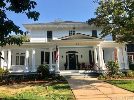 437 Walnut Street