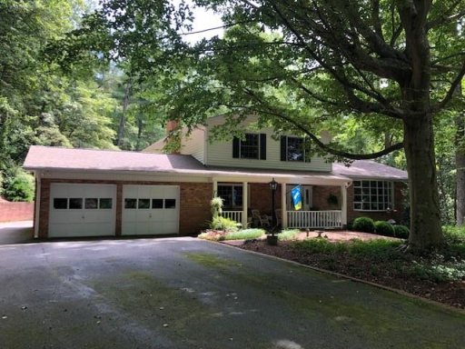 819 Chesterfield Circle