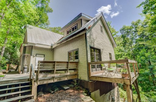 136 Sorrel Tree Lane