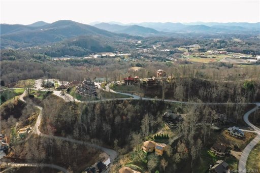 61 Ben Lippen School Road