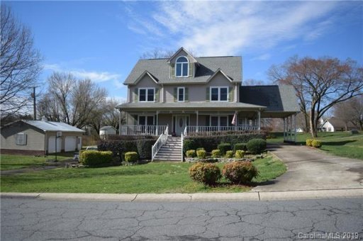 501 New Castle Court