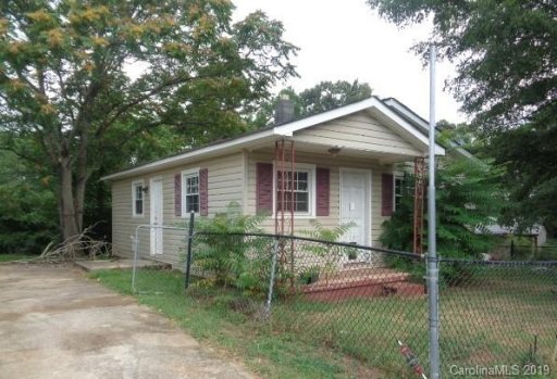 102 Hillcrest Drive