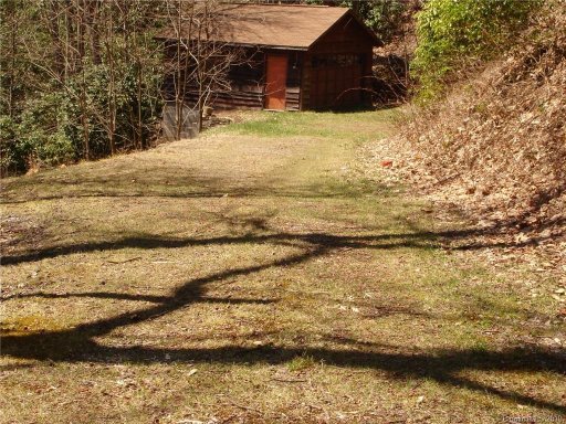 703 Pless Underwood Road