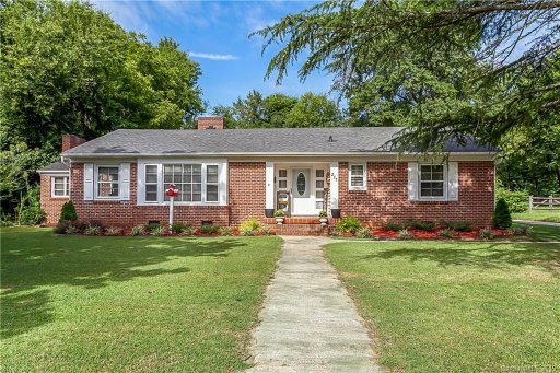 201 N Hawthorne Street