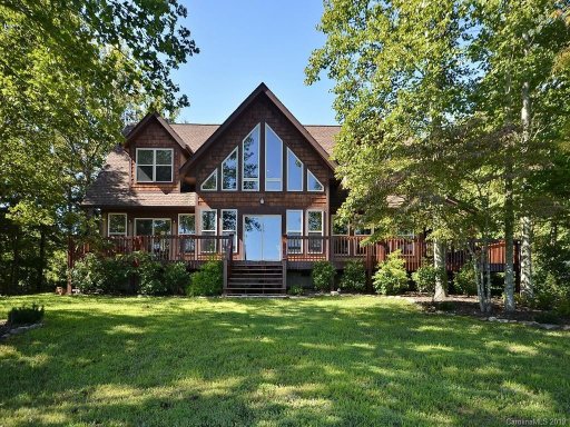 401 Grand Oaks Drive