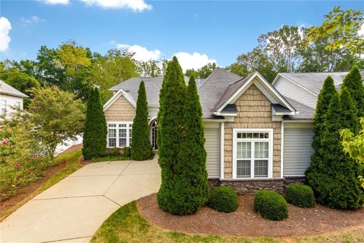 131 Ivy Creek Lane