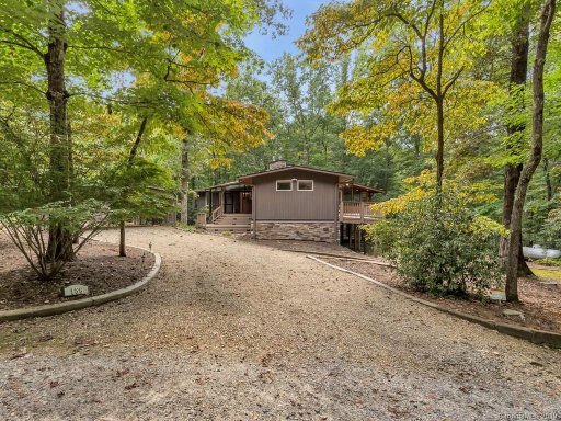 186 Breezewood Circle