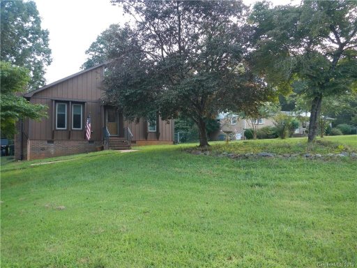 2835 Walter Drive
