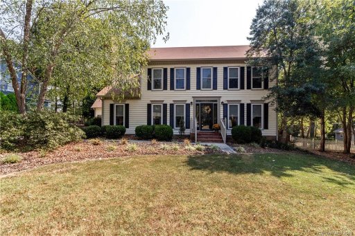 3198 Hitching Post Lane