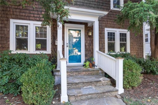 15 Woodvale Avenue