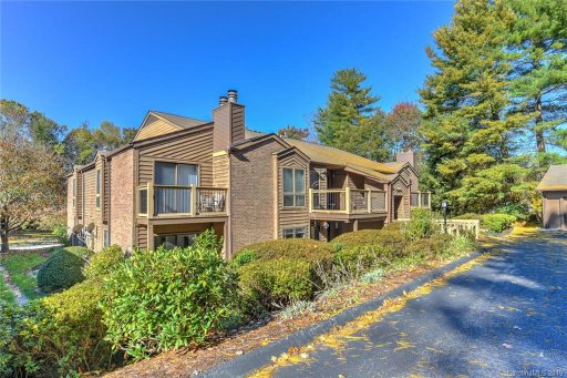 25 Ravencroft Lane D